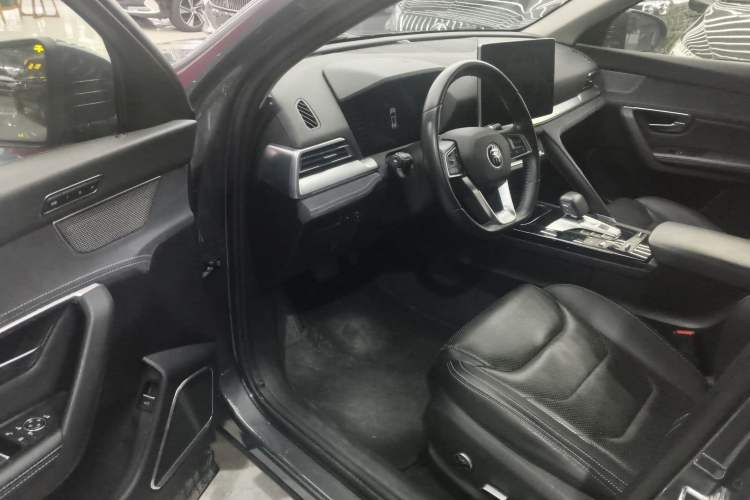 Used BYD Song Pro New Energy 2019 DM 1.5T Four-Wheel Drive High-Energy Version
