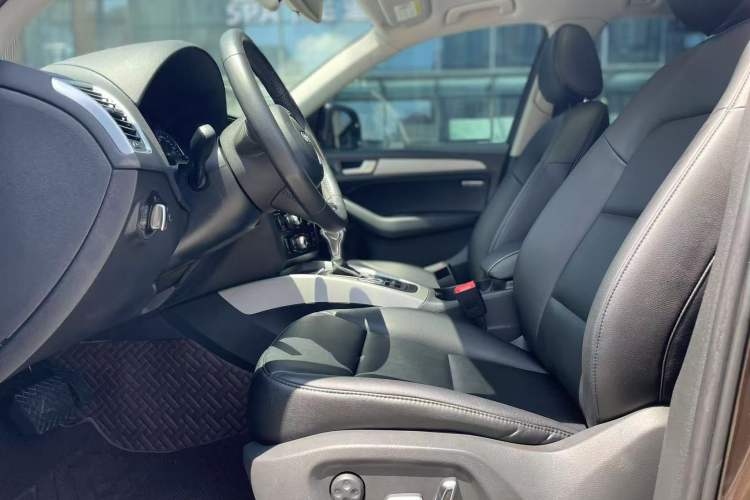 Used Audi Q5 2013 40 TFSI Ambition
