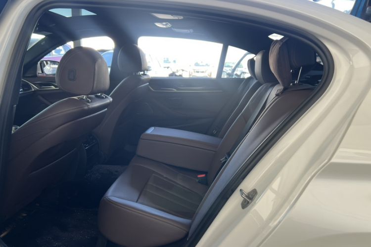 Used BMW 5 Series 2020 525Li M Sport Package