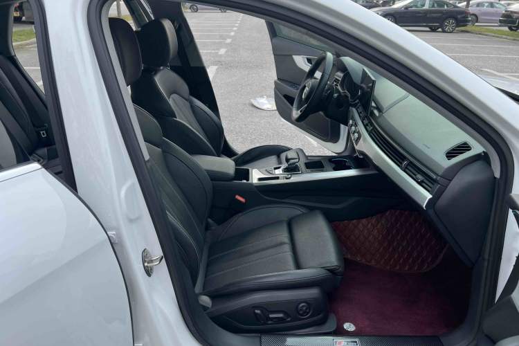 Used Audi A4L 2022 40 TFSI Fashion Dynamic Model