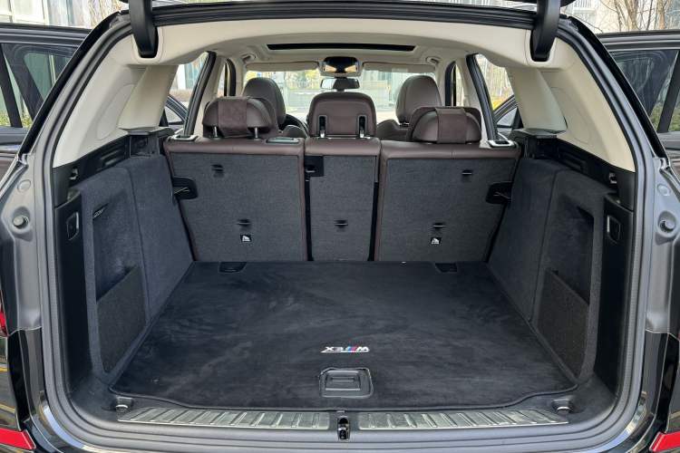 Used BMW X3 2020 xDrive30i Luxury Model with M Sport Package
