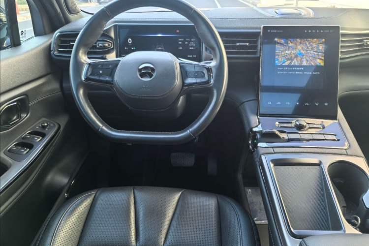Used Nio ES8 2020 450 km Range 7-Seater Version