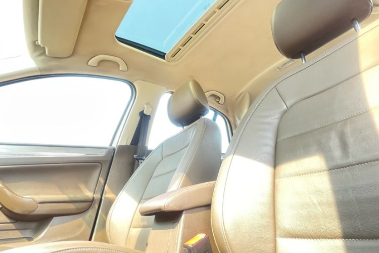 Used Volkswagen Bora 2014 1.6L Manual Comfort Model
