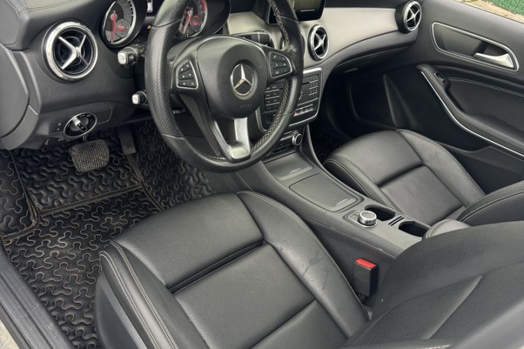 Used Mercedes-Benz GLA 2016 GLA 200 Fashion Model