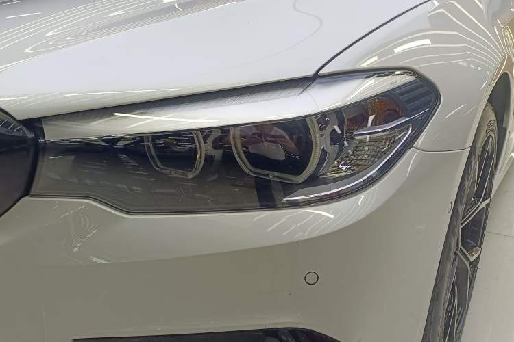 Used BMW 5 Series 2019 525Li M Sport Package
