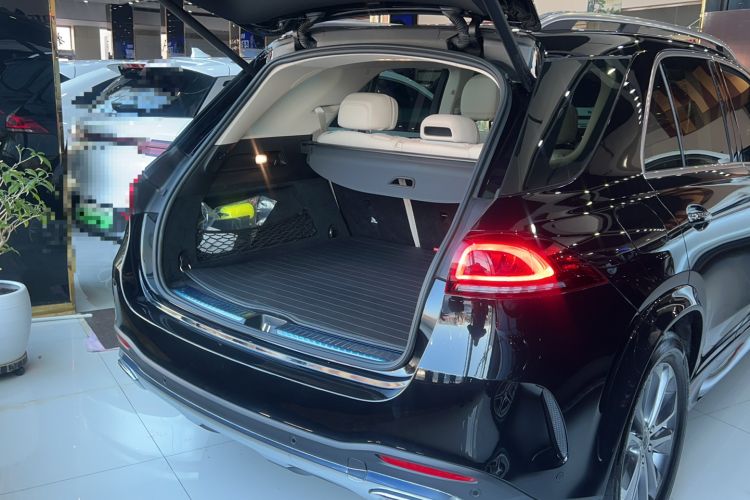 Used Mercedes-Benz GLE 2023 GLE 350 4MATIC Stylish Model