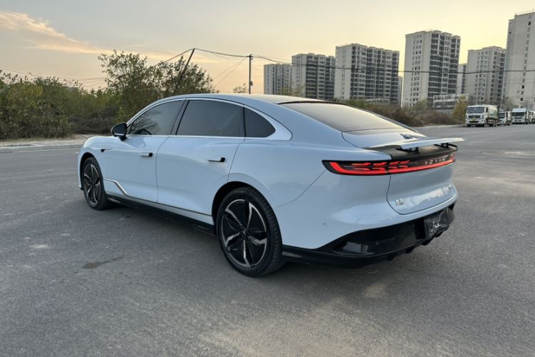 Used VOYAH PASSION 2023 Four-Wheel Drive Standard Edition
