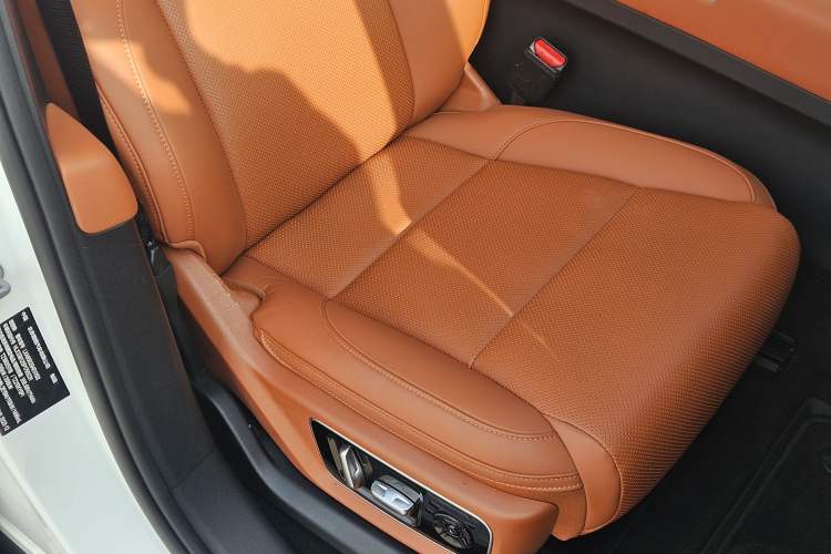 Used Li Auto L7 2023 Pro Model
