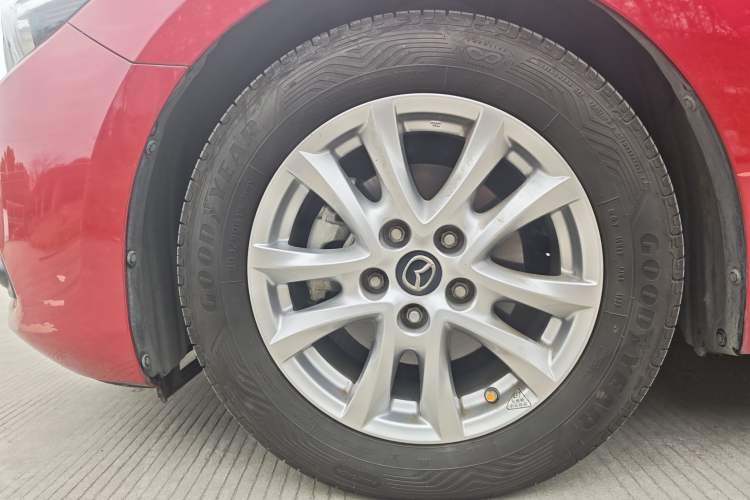 Used Mazda Mazda 3 Axela 2017 Sedan 1.5L Automatic Luxury Model Emission Standard China V
