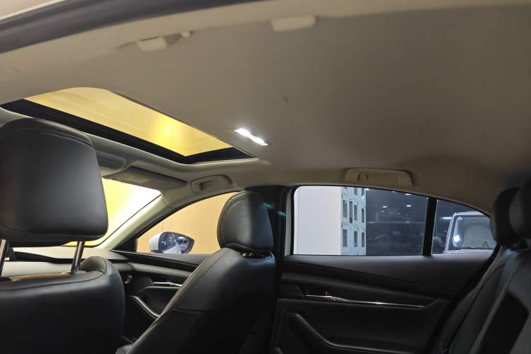 Used Mazda Mazda 3 Axela 2021 2.0L Automatic Zhiya Edition