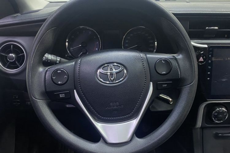 Used Toyota Corolla 2017 Revised Version 1.2T S-CVT GL-i