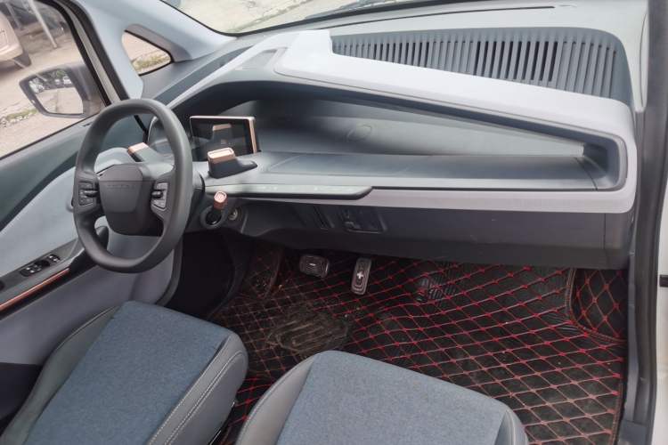 Used Baojun E200 2020 305KM Smart Drive Version
