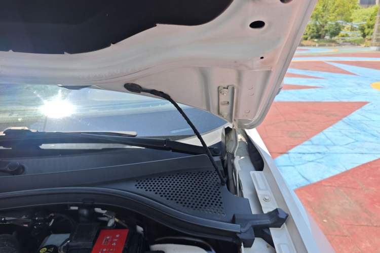 Used Volkswagen Tiguan L 2017 330TSI Automatic Two-Wheel Drive Luxury Edition
