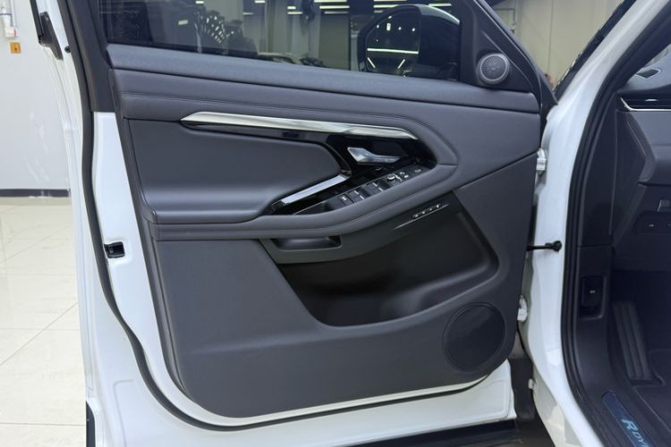 Used Land Rover Range Rover Evoque 2020 249 PS R-DYNAMIC SE Sport Technology Edition
