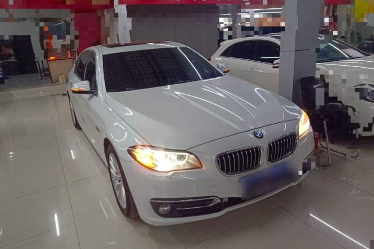 Used BMW 5 Series 2014 525Li Luxury Design Package
