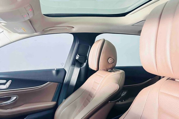 Used Mercedes-Benz E-Class 2019 E 200 L Sport 4MATIC