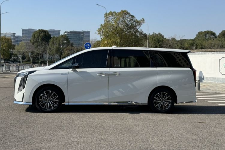 Used GAC Trumpchi M8 2024 Master Series 400T Ultimate Edition
