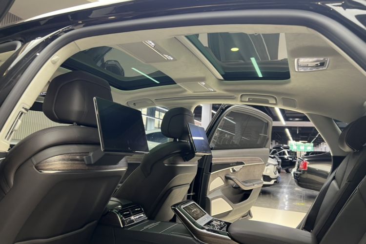 Used Audi A8 2021 A8L 55 TFSI quattro Prestige Edition
