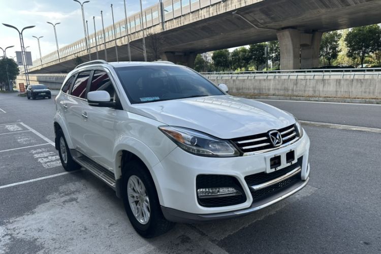 Used JMC Yusheng S350 2013 2.4T Automatic 2WD Diesel Luxury Edition 5 Seats
