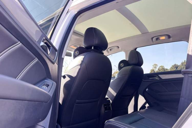 Used Roewe RX5 2020 20T Automatic Ali Smart Connectivity Beyond Intelligent Edition
