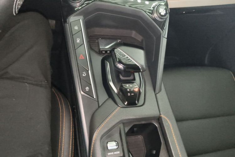 Used Lynk & Co 06 EM-P 2022 PHEV 84 km Range Pro Version
