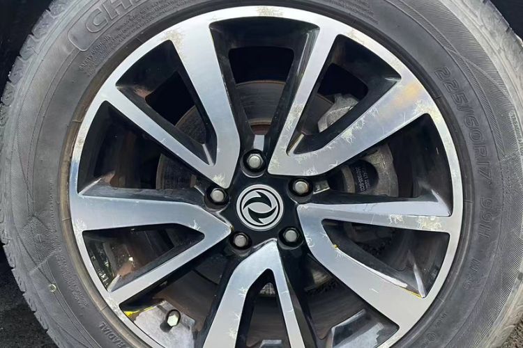 Used Dongfeng Fengon 580 2017 Revised Version 1.5T CVT Luxury Edition
