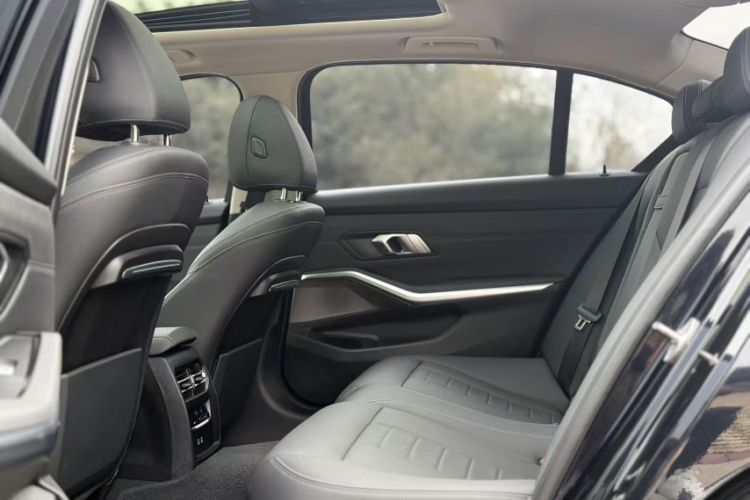 Used BMW 3 Series 2021 325Li M Sport Package
