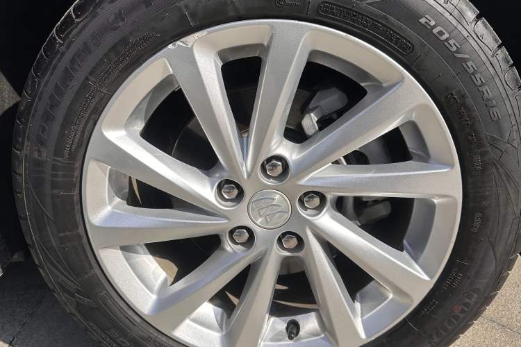 Used Buick Verano 2019 Sedan 15S Automatic Leading Model