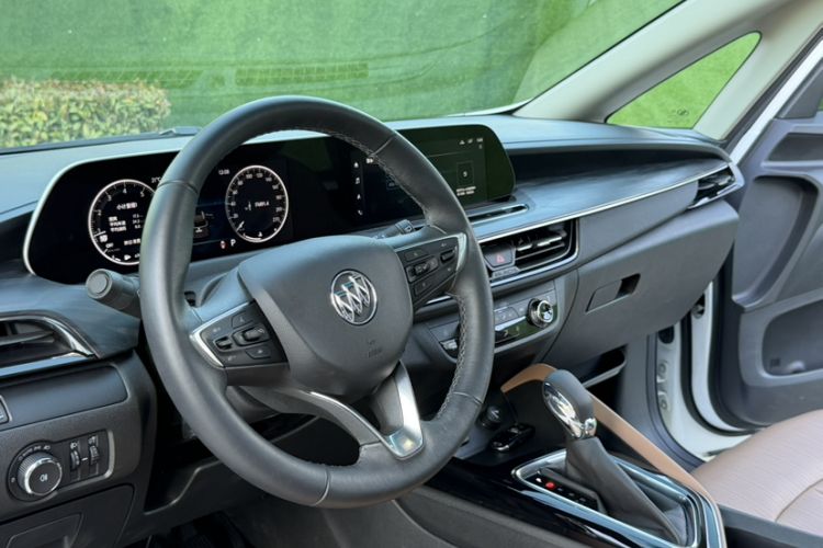 Used Buick GL6 2021 323T Mild Hybrid Connect Luxury Model
