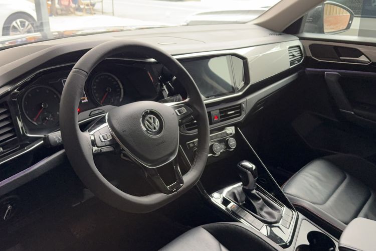 Used Volkswagen Tayron 2019 330TSI Two-Wheel Drive Luxury Model China VI Standard