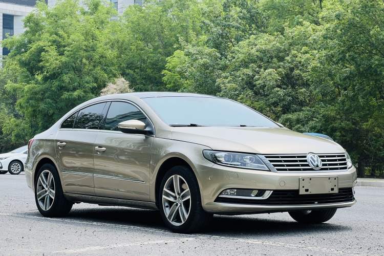 Used Volkswagen FAW-Volkswagen CC 2015 2.0 TSI Luxury Model
