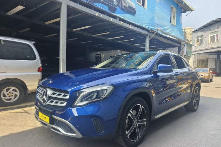 Used Mercedes-Benz GLA 2018 GLA 200 Fashion Model