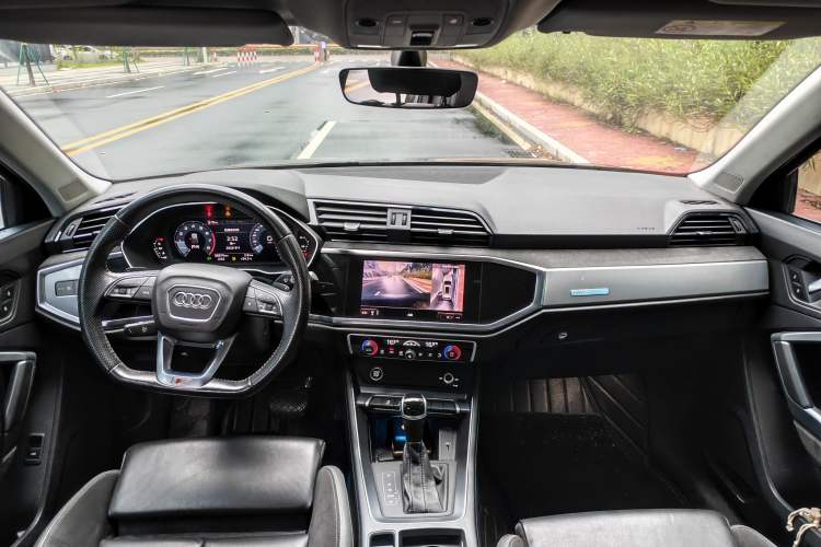 Used Audi Q3 Sportback 2020 40 TFSI Fashion Model
