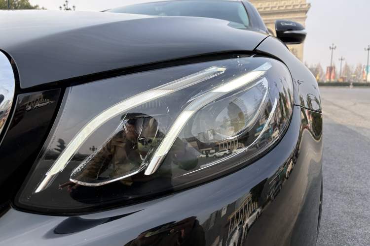 Used Mercedes-Benz E-Class 2019 E 260 L