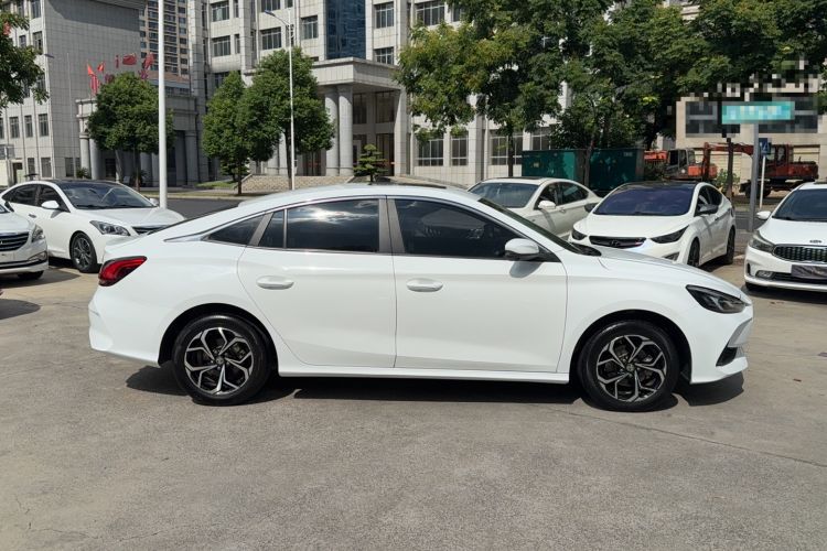 Used MG 5 2021 Revised Version 180 DVVT CVT Youth Luxury Edition
