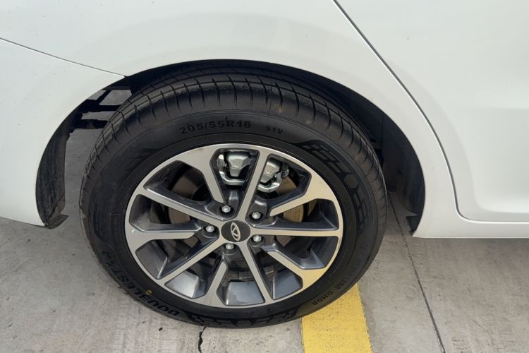 Used Chery Arrizo 5 2025 Excellence Version 1.5L CVT Fashionable Edition
