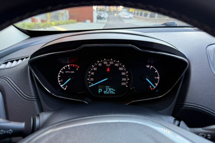 Used Ford Escort 2017 Happiness Edition 1.5L Automatic Fashion Version
