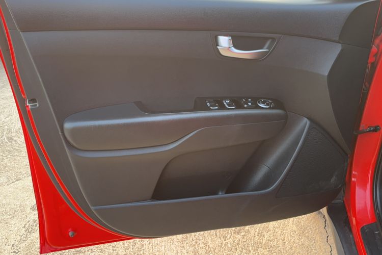 Used Kia KX3 2015 1.6L Automatic Two-Wheel Drive DLX
