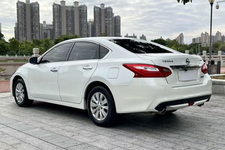 Used Nissan Teana 2018 2.0L XL Smart Upgrade Edition
