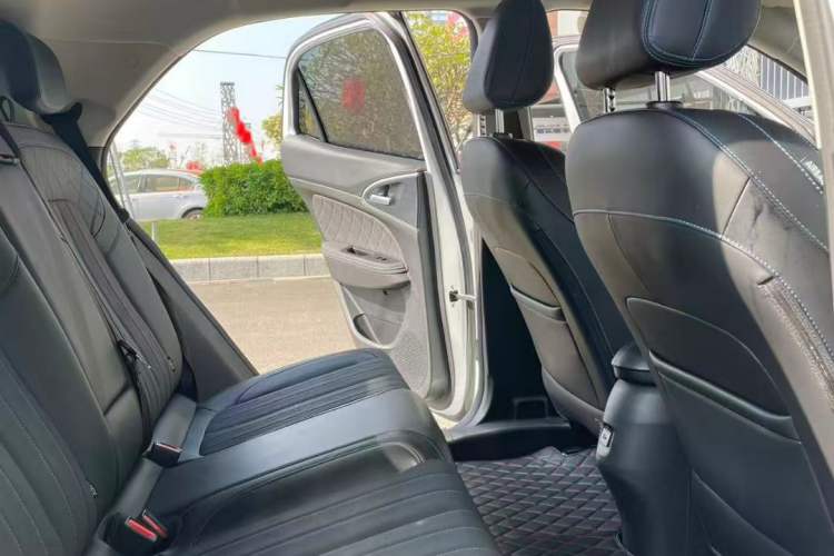 Used ORA Good Cat 2021 400km Standard Range Athena Edition Lithium Iron Phosphate
