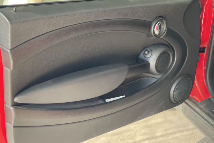 Used  Clubman 2011 1.6L COOPER Fun
