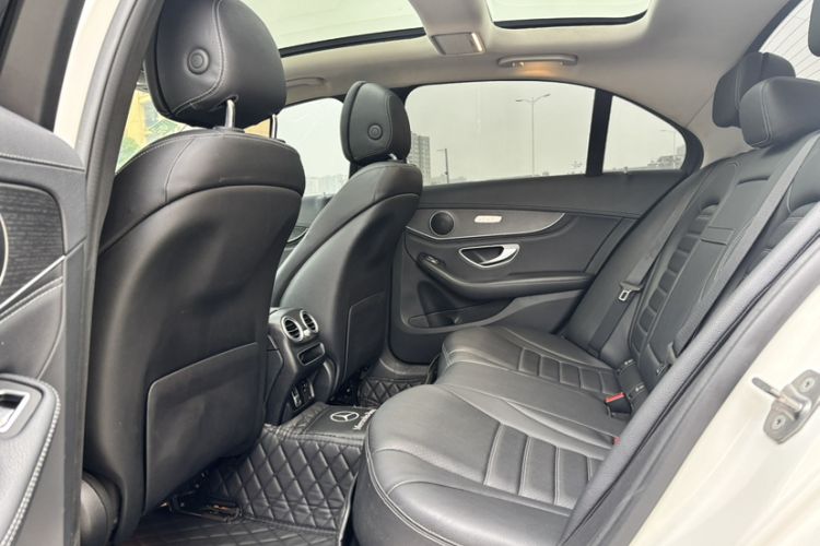 Used Mercedes-Benz C-Class 2020 C 260 L
