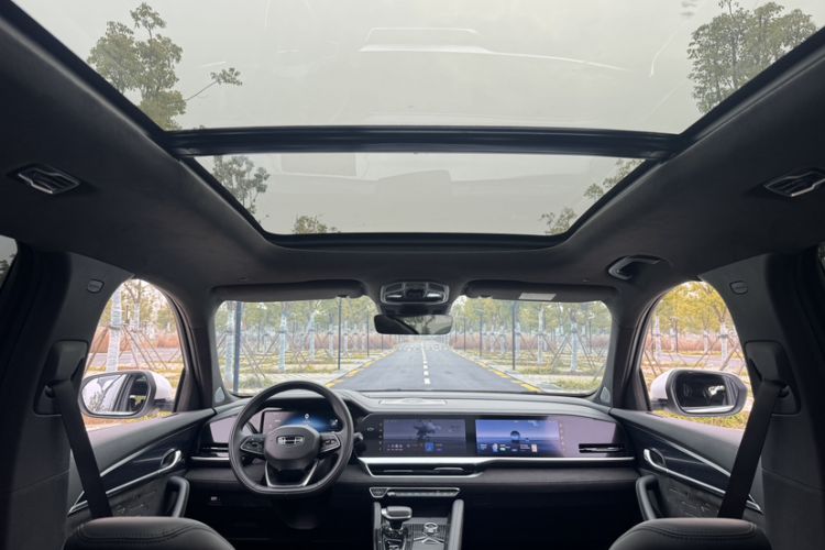 Used Geely Auto Monjaro L 2024 2.0TD High-Power Automatic Two-Wheel Drive Skyline Edition
