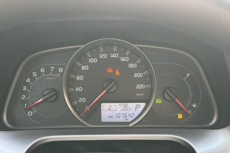 Used Toyota RAV4 2016 2.0L CVT Two-Wheel Drive Fashion Edition China V Standard
