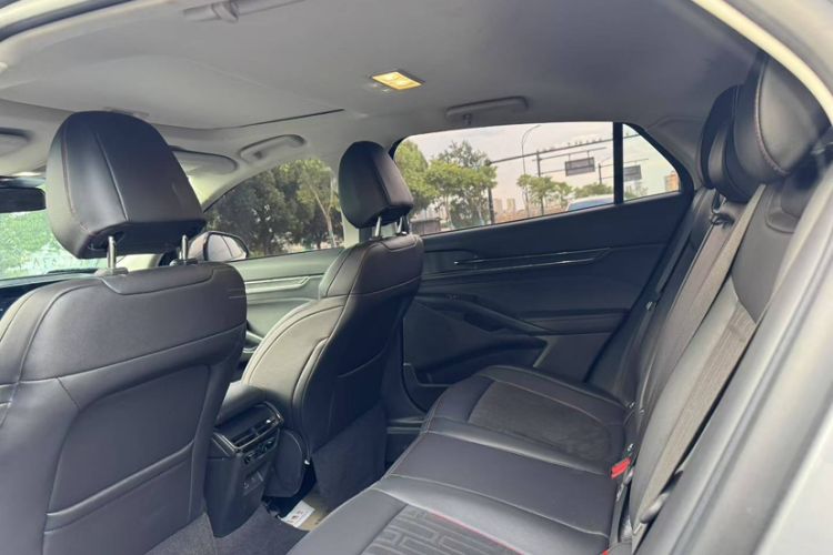 Used Ford Mondeo 2023 EcoBoost 180 Luxury Model
