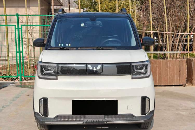 Used Wuling Hongguang MINIEV 2022 GAMEBOY 200km Gaming Edition with Lithium Iron Phosphate