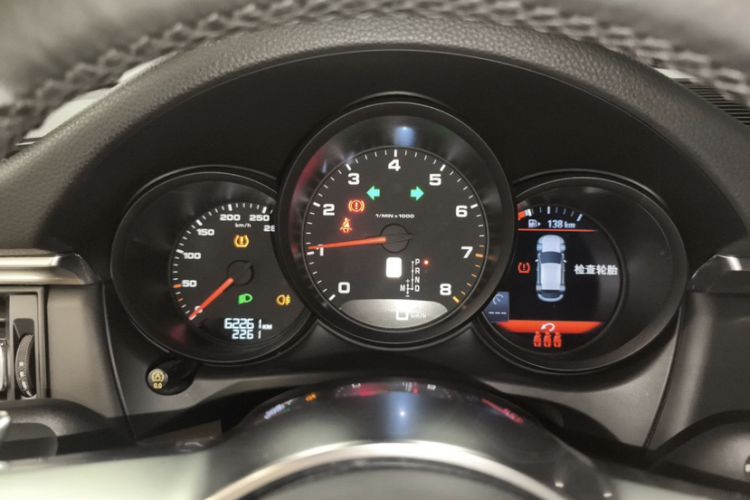 Used Porsche Macan 2018 Macan 2.0T