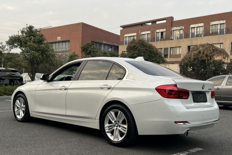 Used BMW 3 Series 2016 320Li Ambition Model
