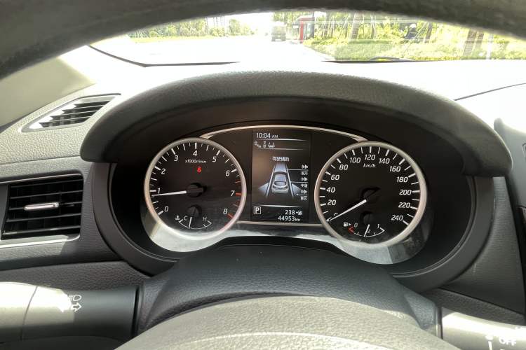 Used Nissan Tiida 2016 1.6L CVT Smart Drive Edition
