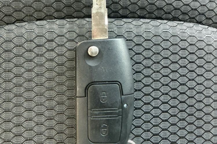 Used JMC Transit 2019 2.8T Commercial Version Short Wheelbase Mid-Roof 6-Seater China VI JX493
